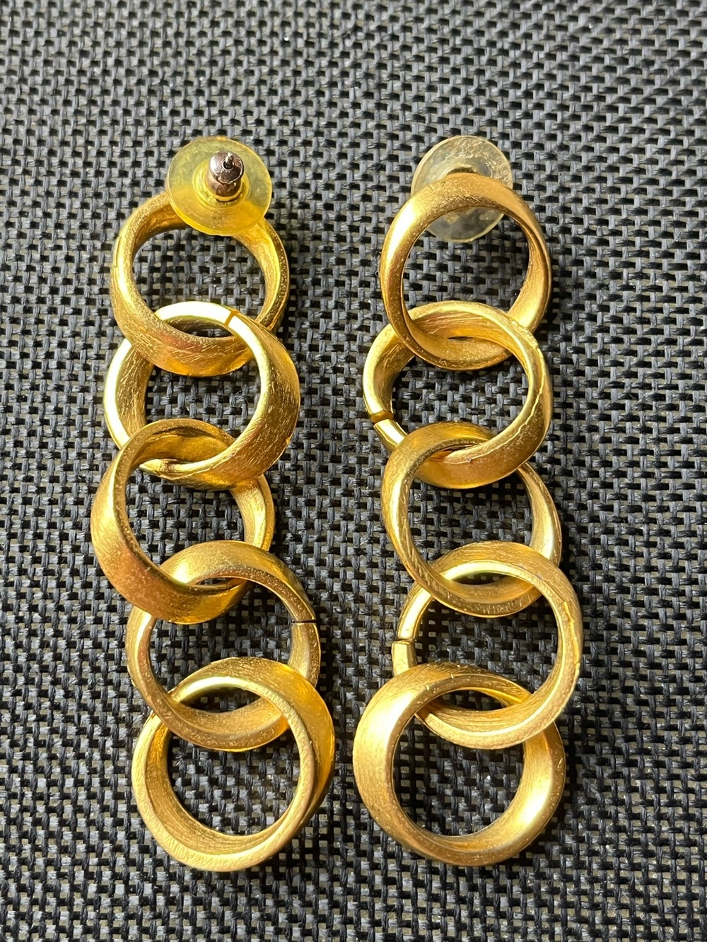 Gold Tone Chain Link Dangle Earrings โ Brushed Matte Statement Drop, Unmarked